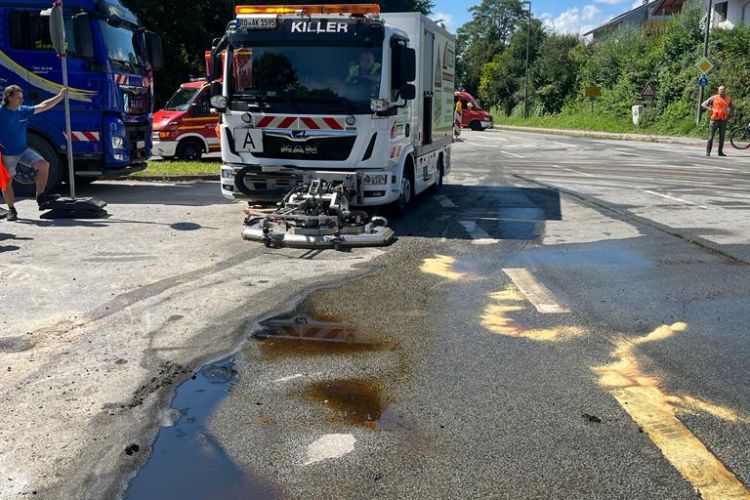 Ölspurhexe im Einsatz in Oberaudorf